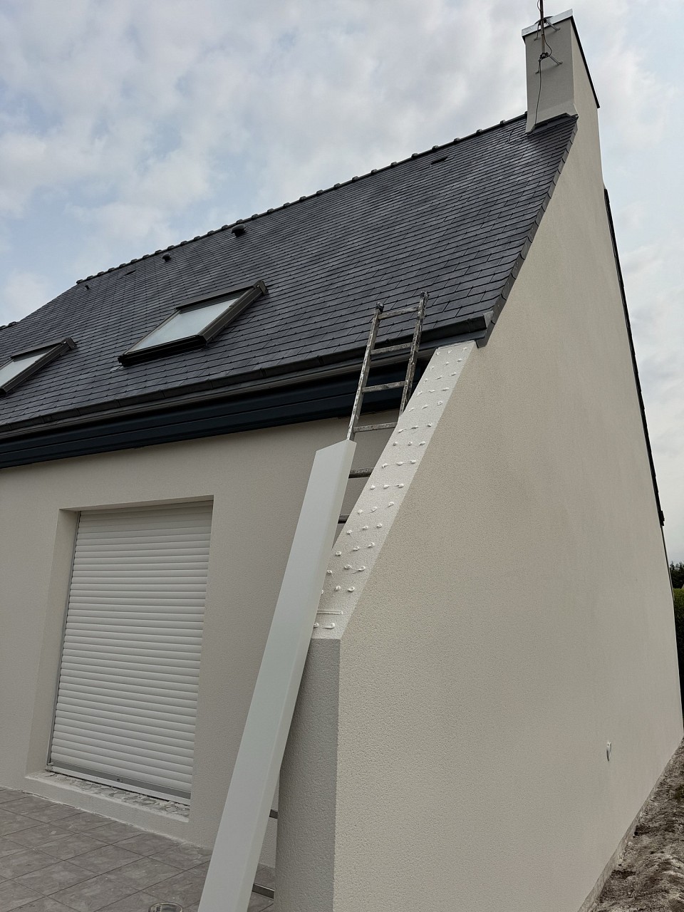 Pose de couvertine pour la production de l’enduit